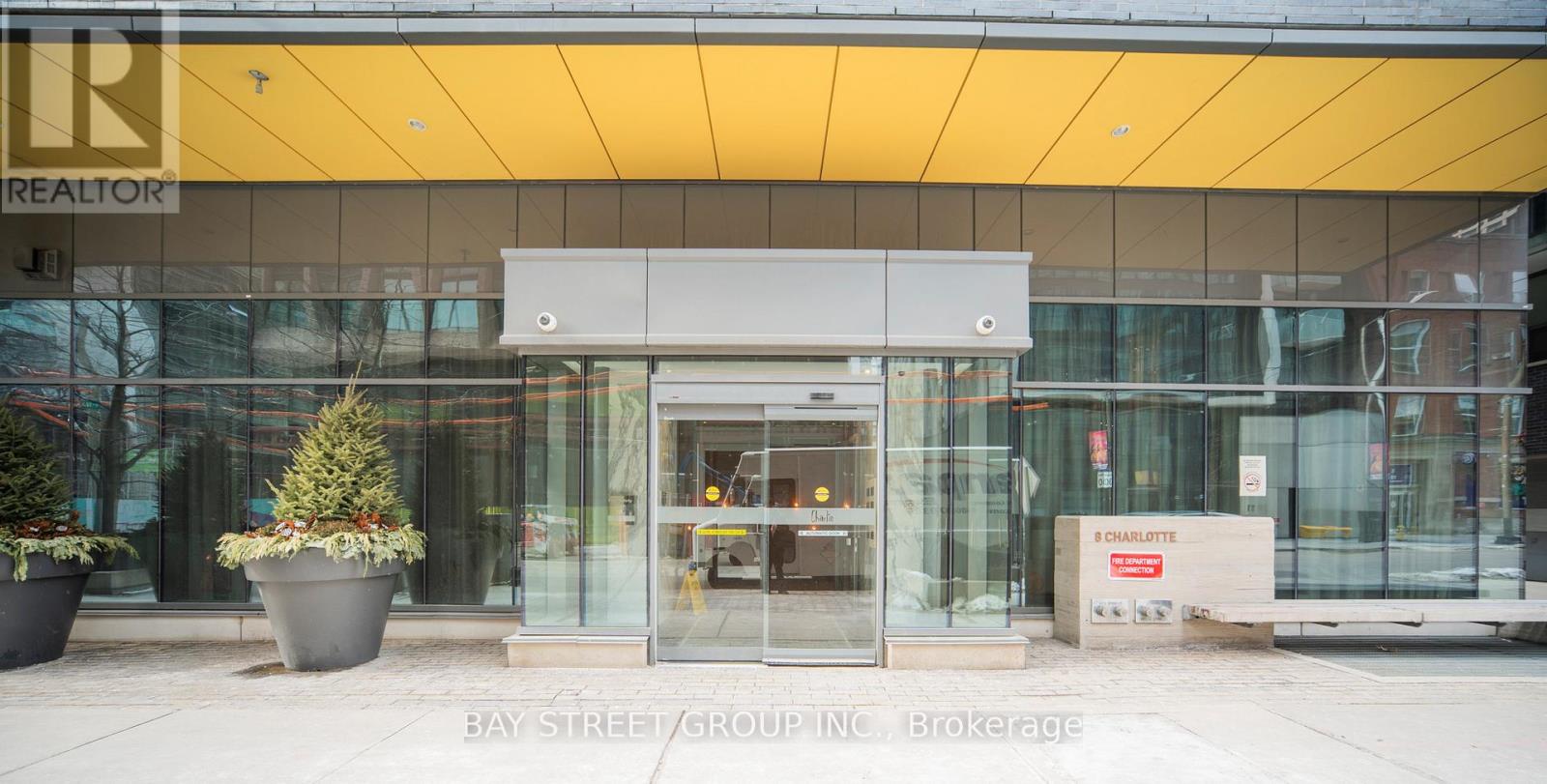 3004 - 8 Charlotte Street, Toronto, Ontario  M5V 0K4 - Photo 2 - C12832236