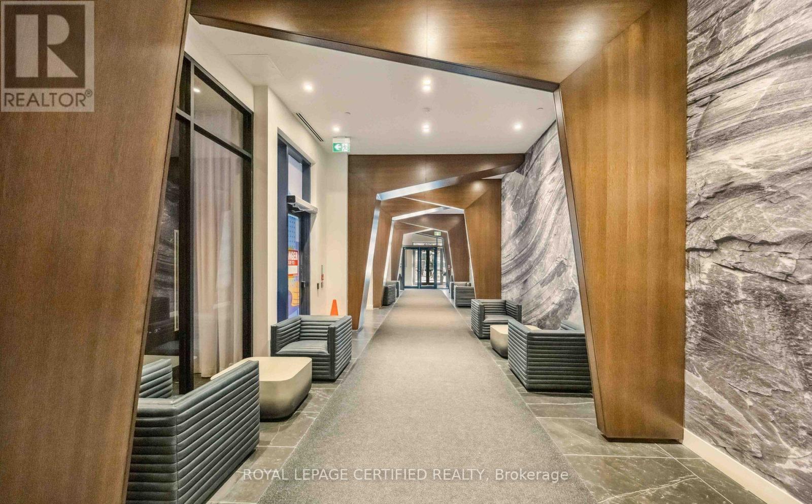 2108 - 308 Jarvis Street, Toronto, Ontario  M5A 2P2 - Photo 5 - C12832240