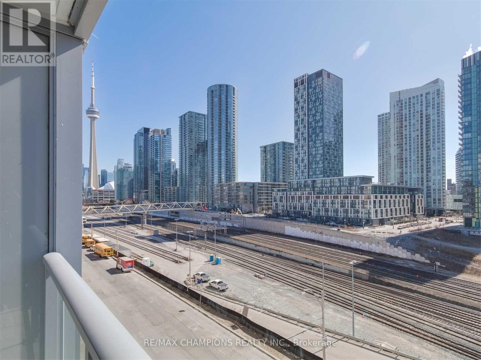 304e - 576 Front Street W, Toronto, Ontario  M5V 1C1 - Photo 37 - C12832244
