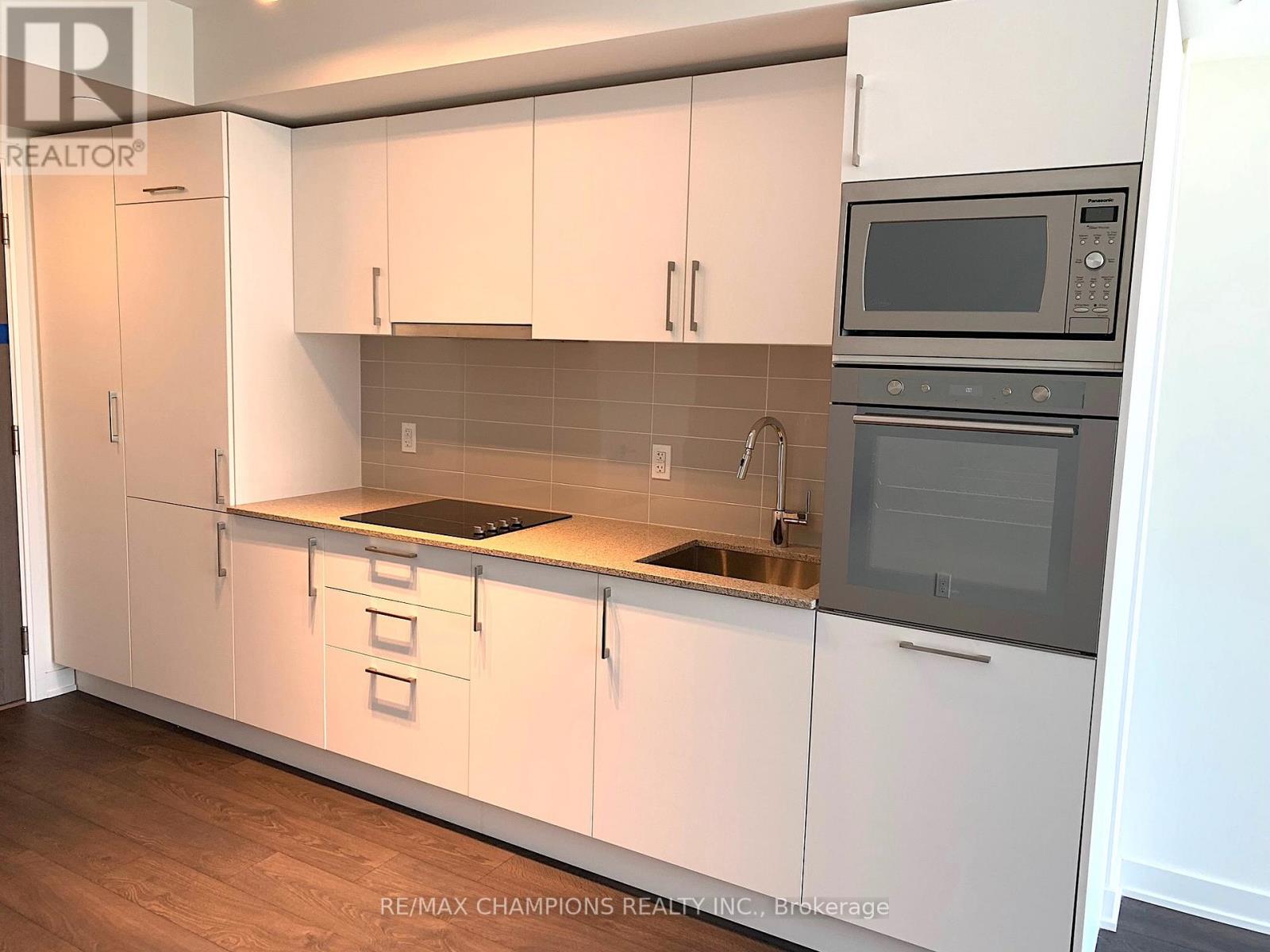 304e - 576 Front Street W, Toronto, Ontario  M5V 1C1 - Photo 9 - C12832244