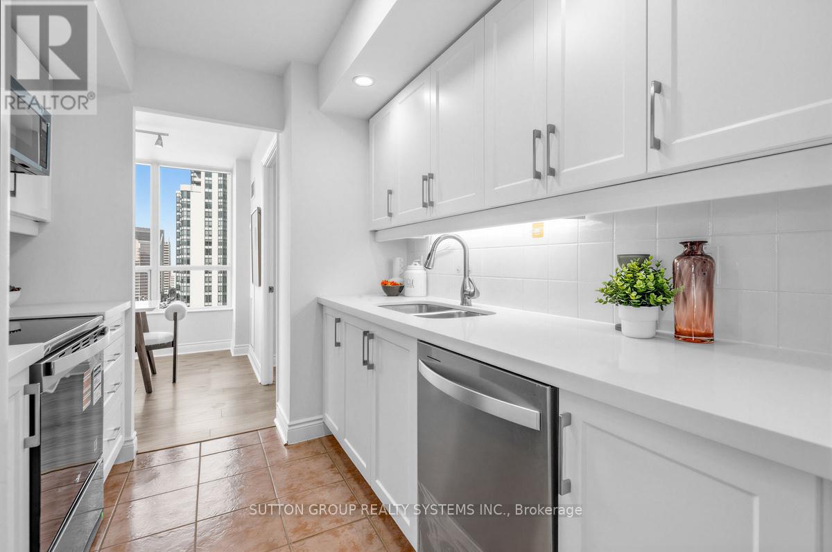 2005 - 5 Northtown Way, Toronto, Ontario  M2N 7A1 - Photo 11 - C12832254