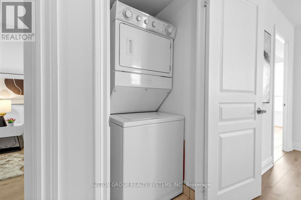 2005 - 5 Northtown Way, Toronto, Ontario  M2N 7A1 - Photo 5 - C12832254