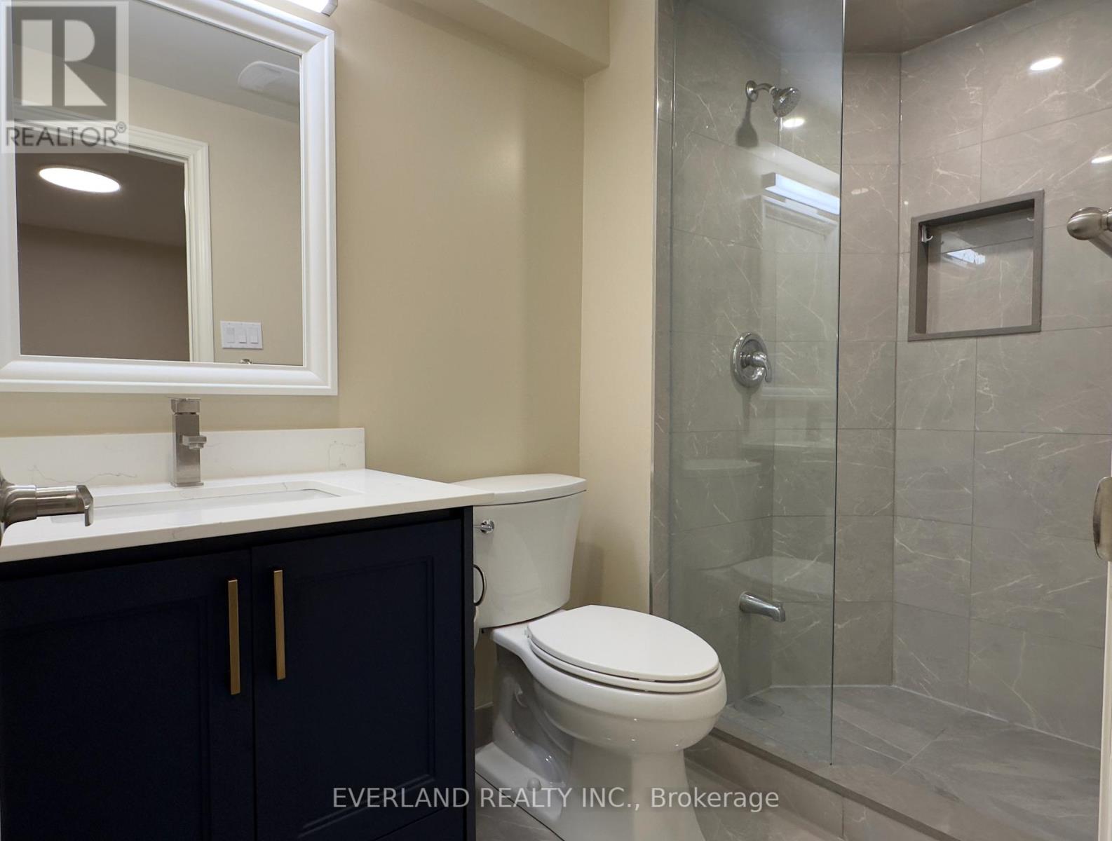 Bsmt B - 10 Damian Drive, Richmond Hill, Ontario  L4B 3Z8 - Photo 7 - N12832218