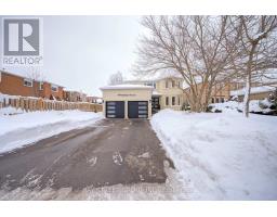 48 COLDSTREAM CRESCENT, Richmond Hill, Ontario