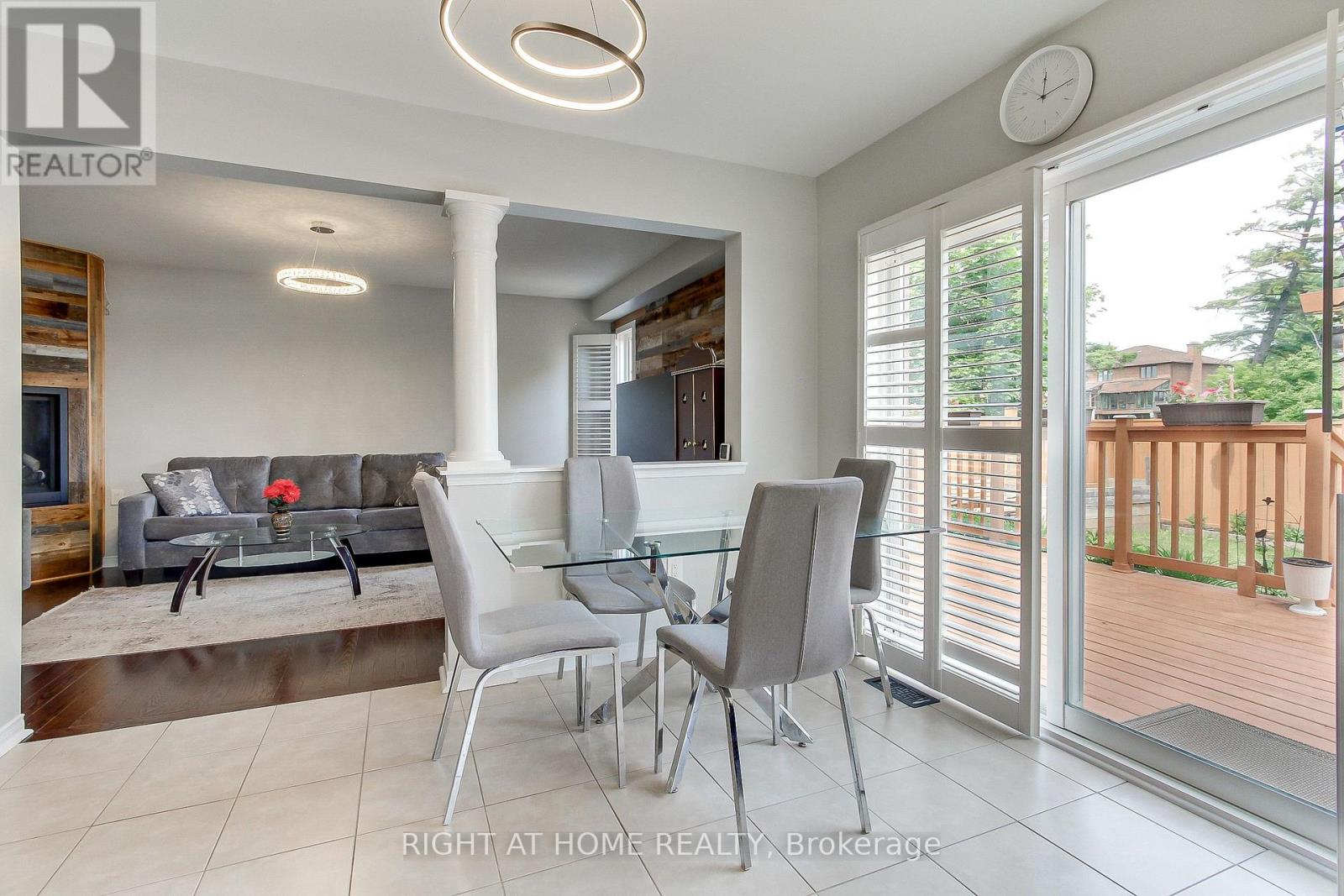 468 Langford Boulevard, Bradford West Gwillimbury, Ontario  L3Z 0K8 - Photo 19 - N12832238