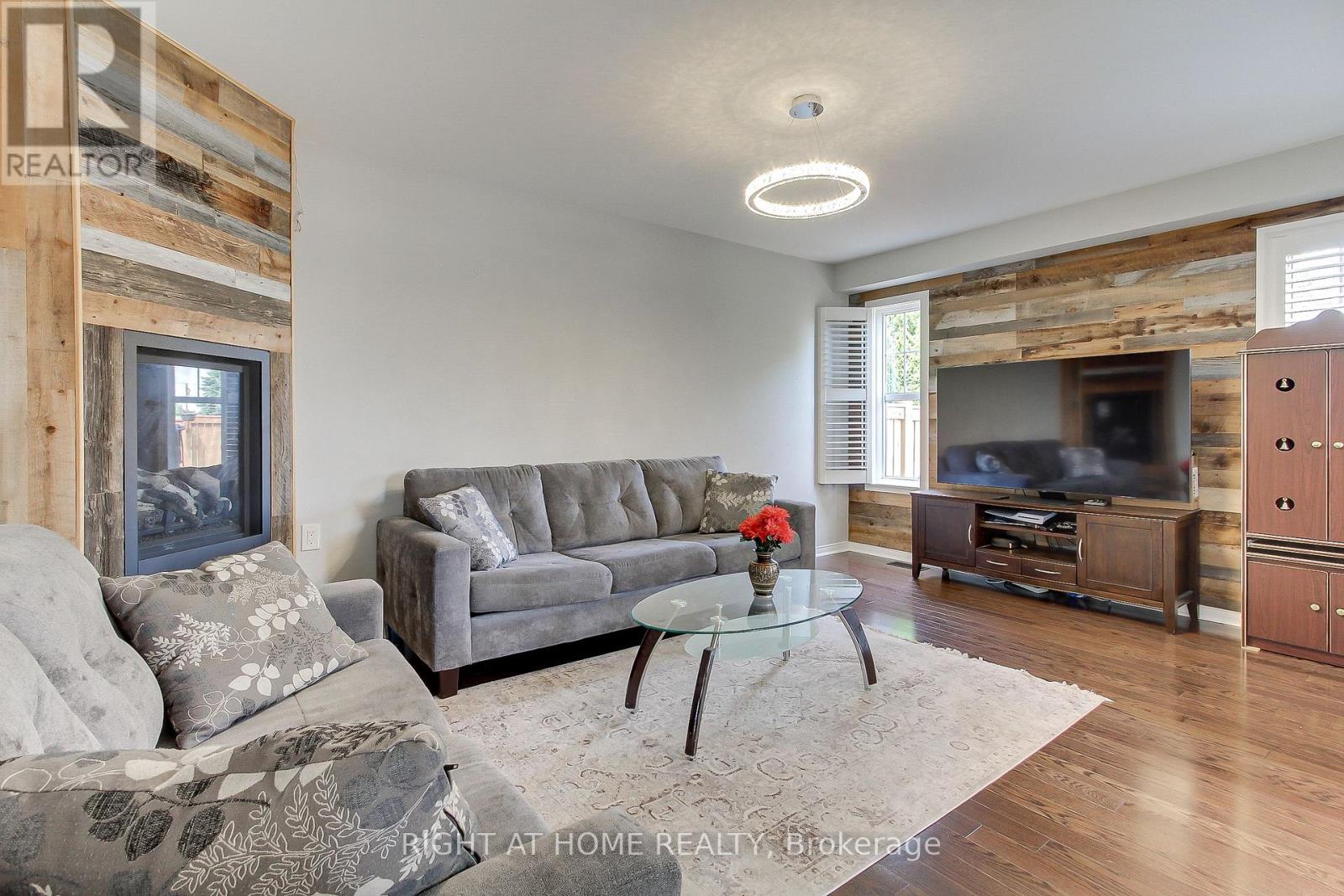 468 Langford Boulevard, Bradford West Gwillimbury, Ontario  L3Z 0K8 - Photo 20 - N12832238