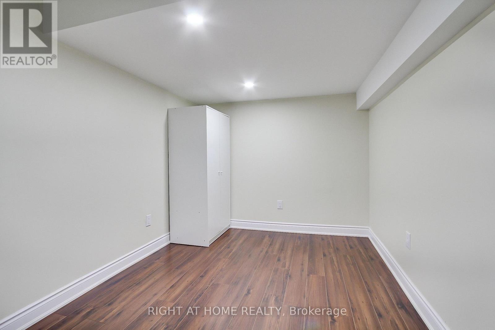 468 Langford Boulevard, Bradford West Gwillimbury, Ontario  L3Z 0K8 - Photo 43 - N12832238