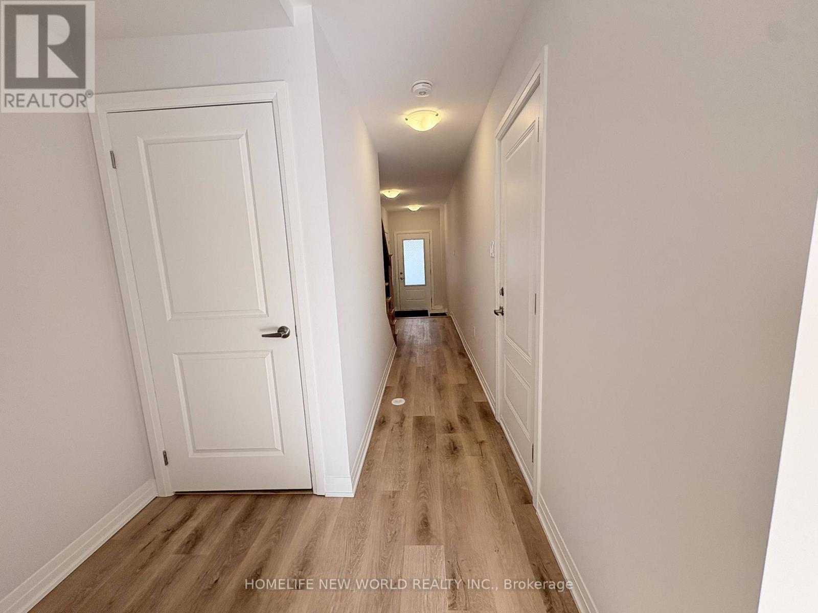 8 Lounts Lane, Markham, Ontario  L6B 1R9 - Photo 6 - N12832250