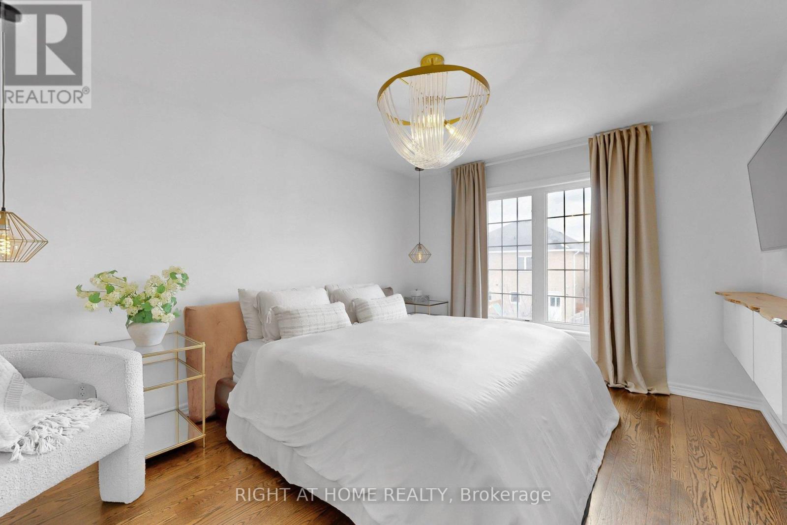 5609 Fudge Terrace, Mississauga, Ontario  L5M 0N2 - Photo 20 - W12832252