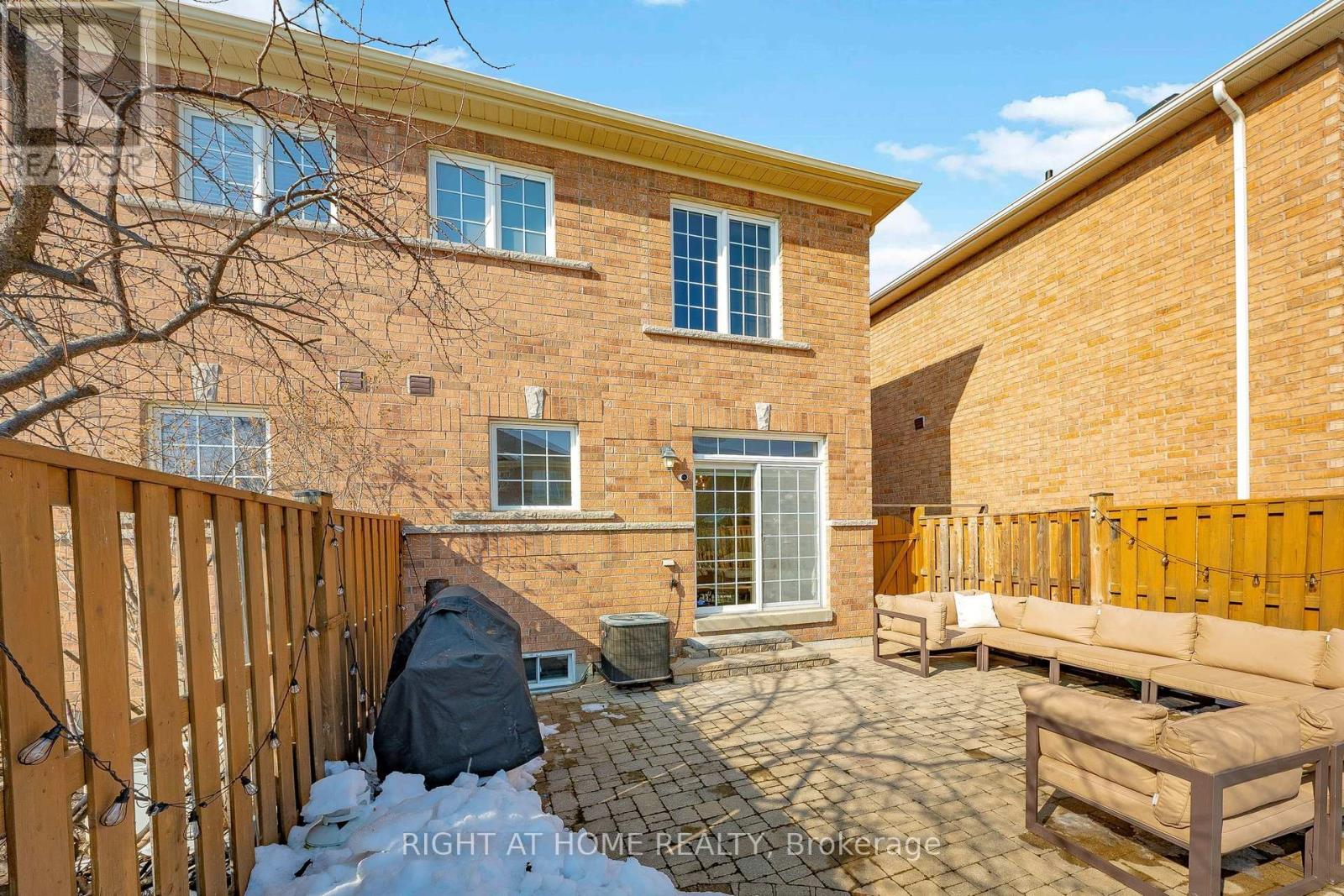5609 Fudge Terrace, Mississauga, Ontario  L5M 0N2 - Photo 42 - W12832252