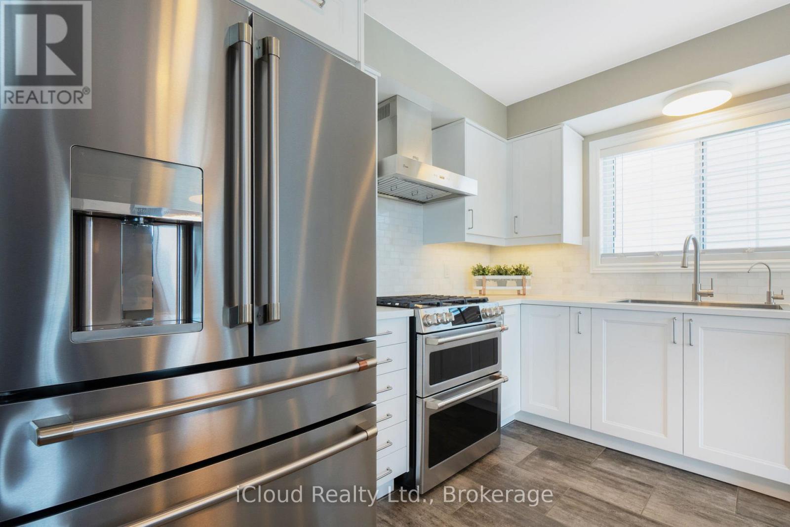 869 Greenwood Crescent N, Shelburne, Ontario  L9V 3C2 - Photo 10 - X12832226