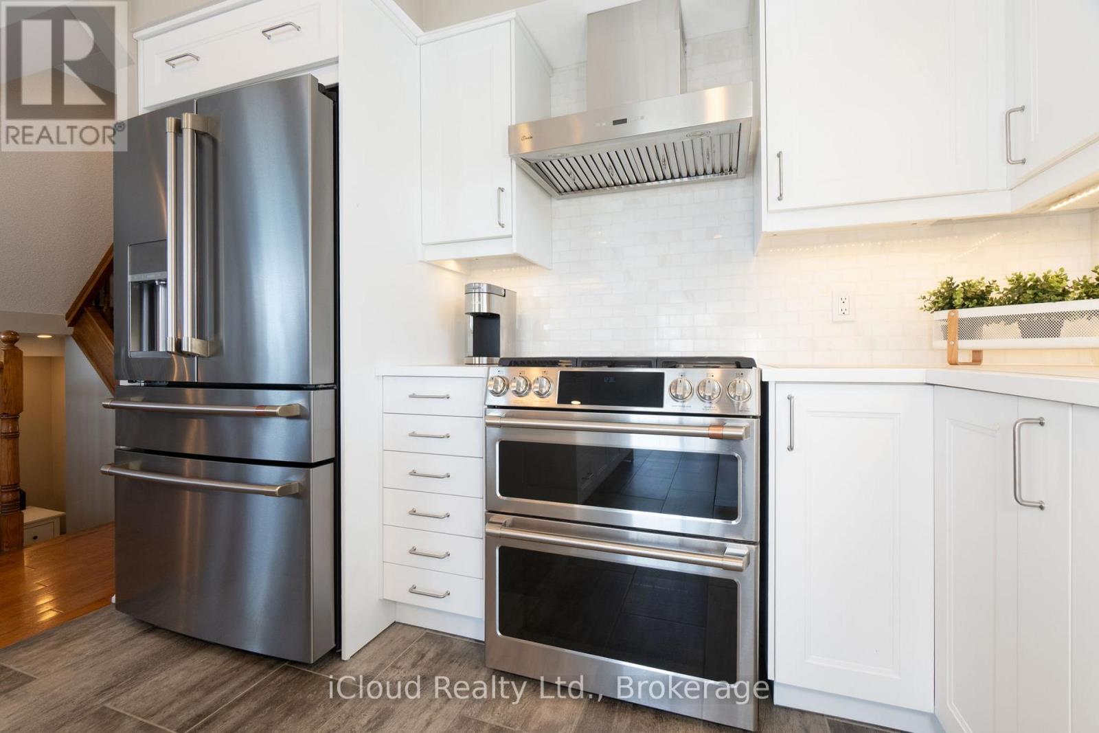 869 Greenwood Crescent N, Shelburne, Ontario  L9V 3C2 - Photo 11 - X12832226