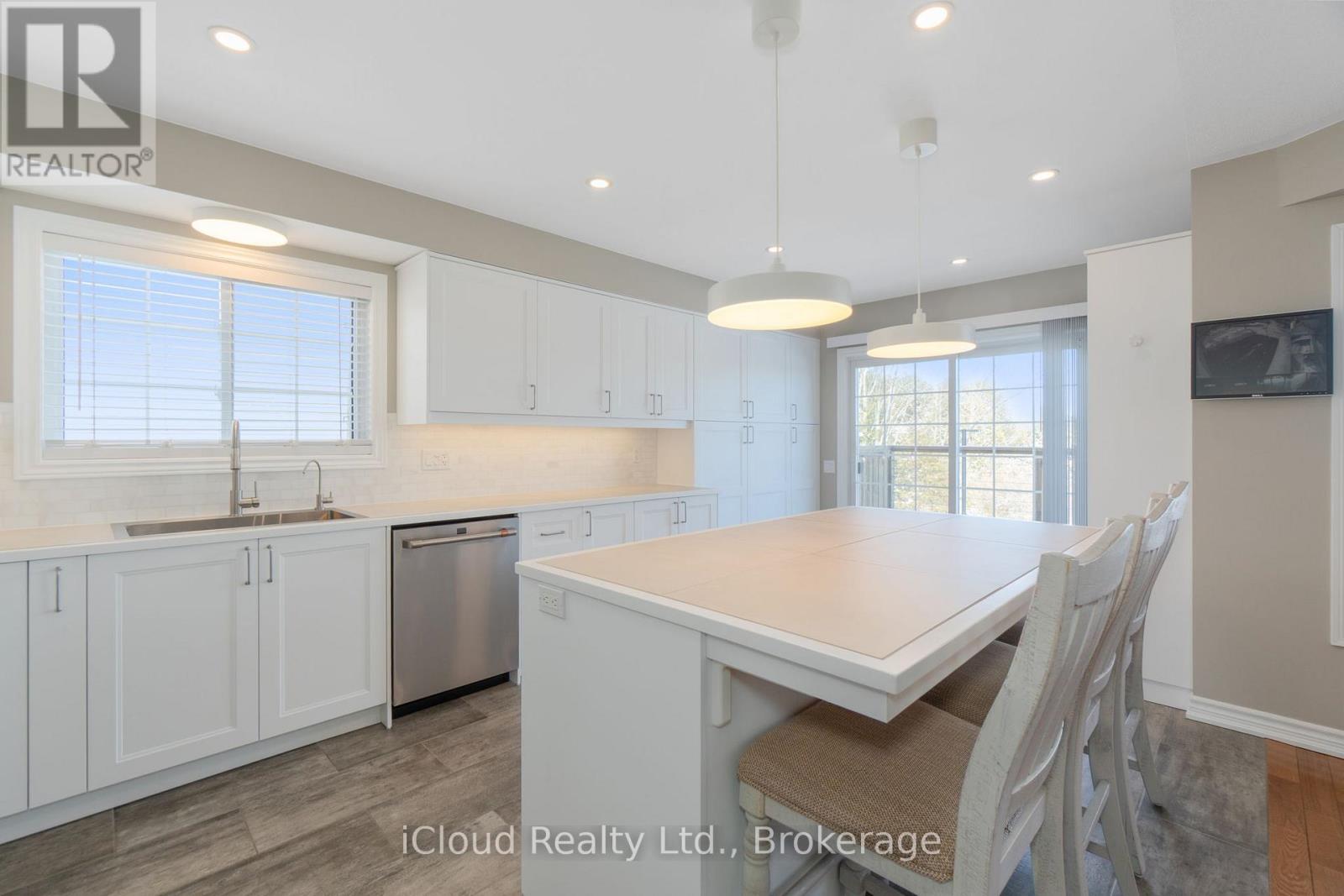 869 Greenwood Crescent N, Shelburne, Ontario  L9V 3C2 - Photo 9 - X12832226