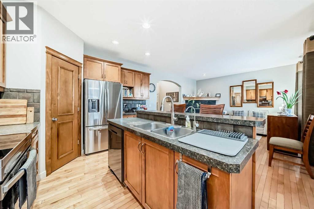 198 Brightonstone Bay Se, Calgary, Alberta  T2Z 4W4 - Photo 12 - A2275886