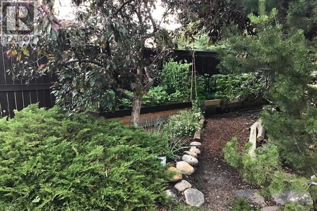 198 Brightonstone Bay Se, Calgary, Alberta  T2Z 4W4 - Photo 46 - A2275886