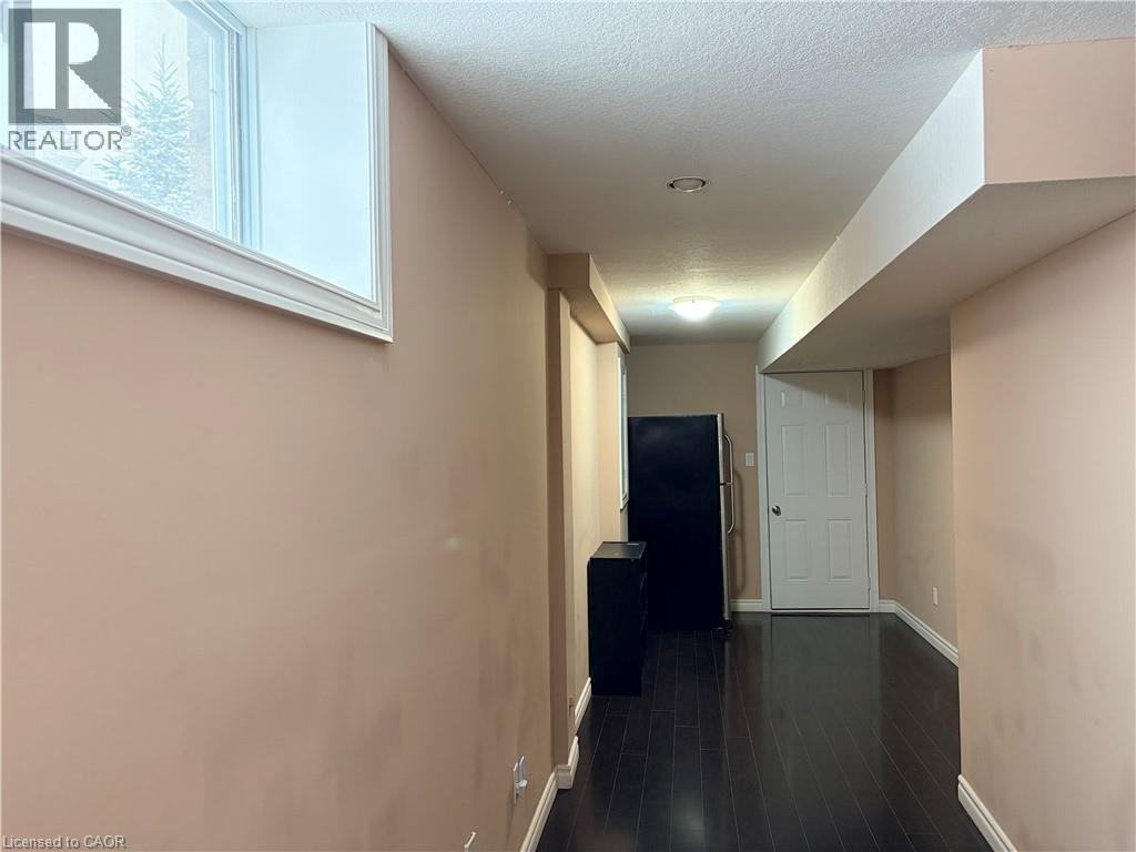 212 Westfield Place, Waterloo, Ontario  N2T 2R2 - Photo 24 - 40808537