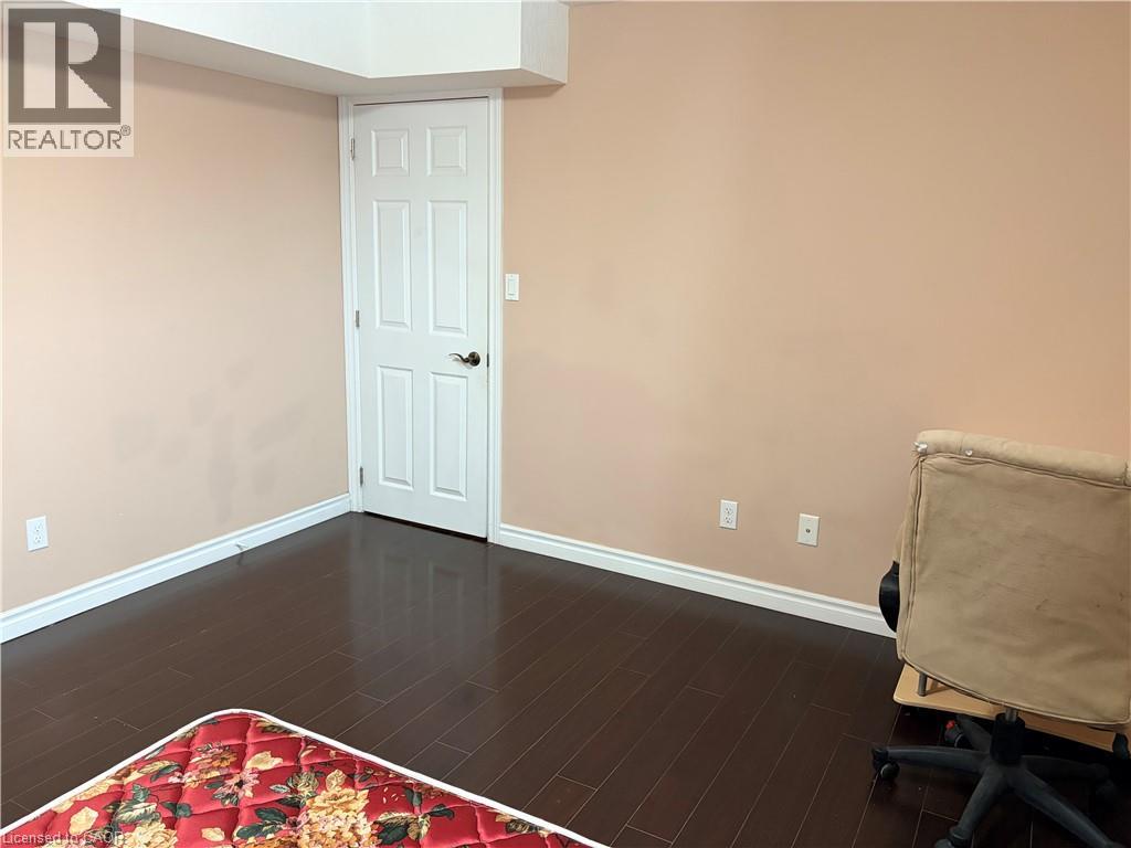 212 Westfield Place, Waterloo, Ontario  N2T 2R2 - Photo 27 - 40808537