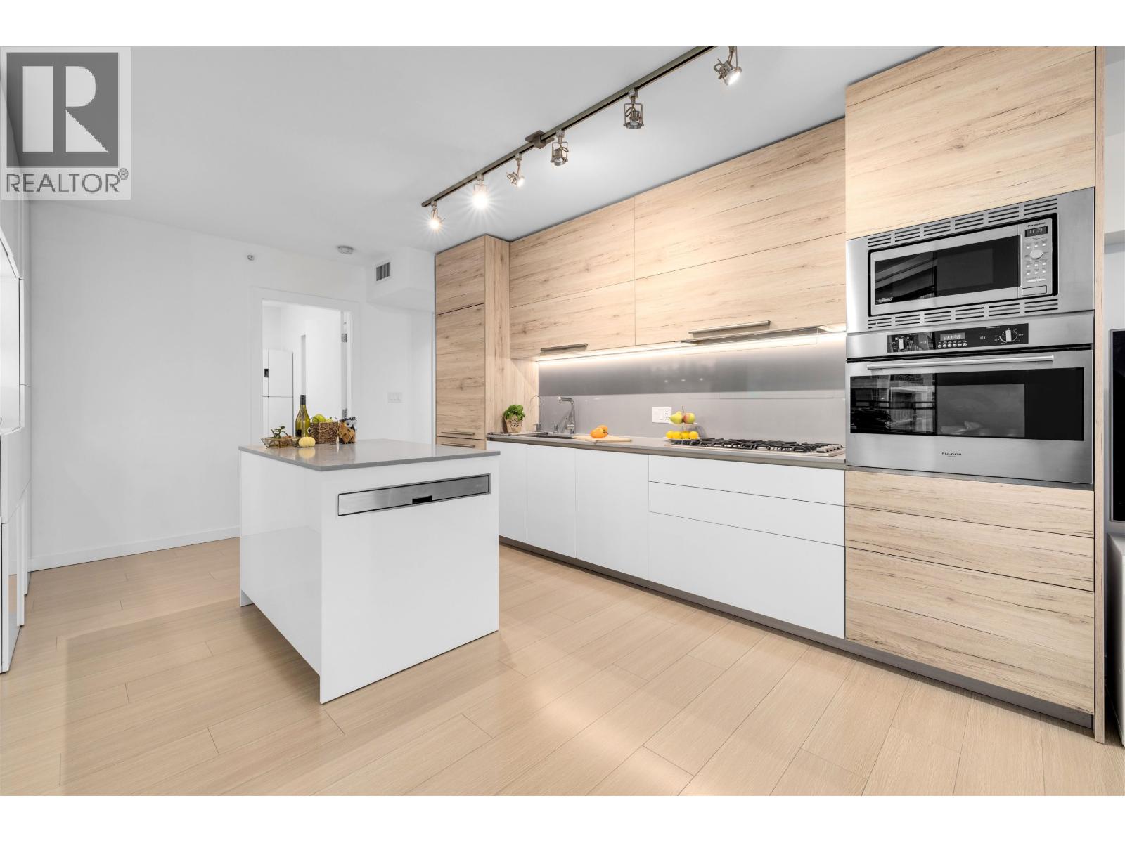 1008 2378 Alpha Avenue, Burnaby, British Columbia  V5C 0K2 - Photo 6 - R3093583