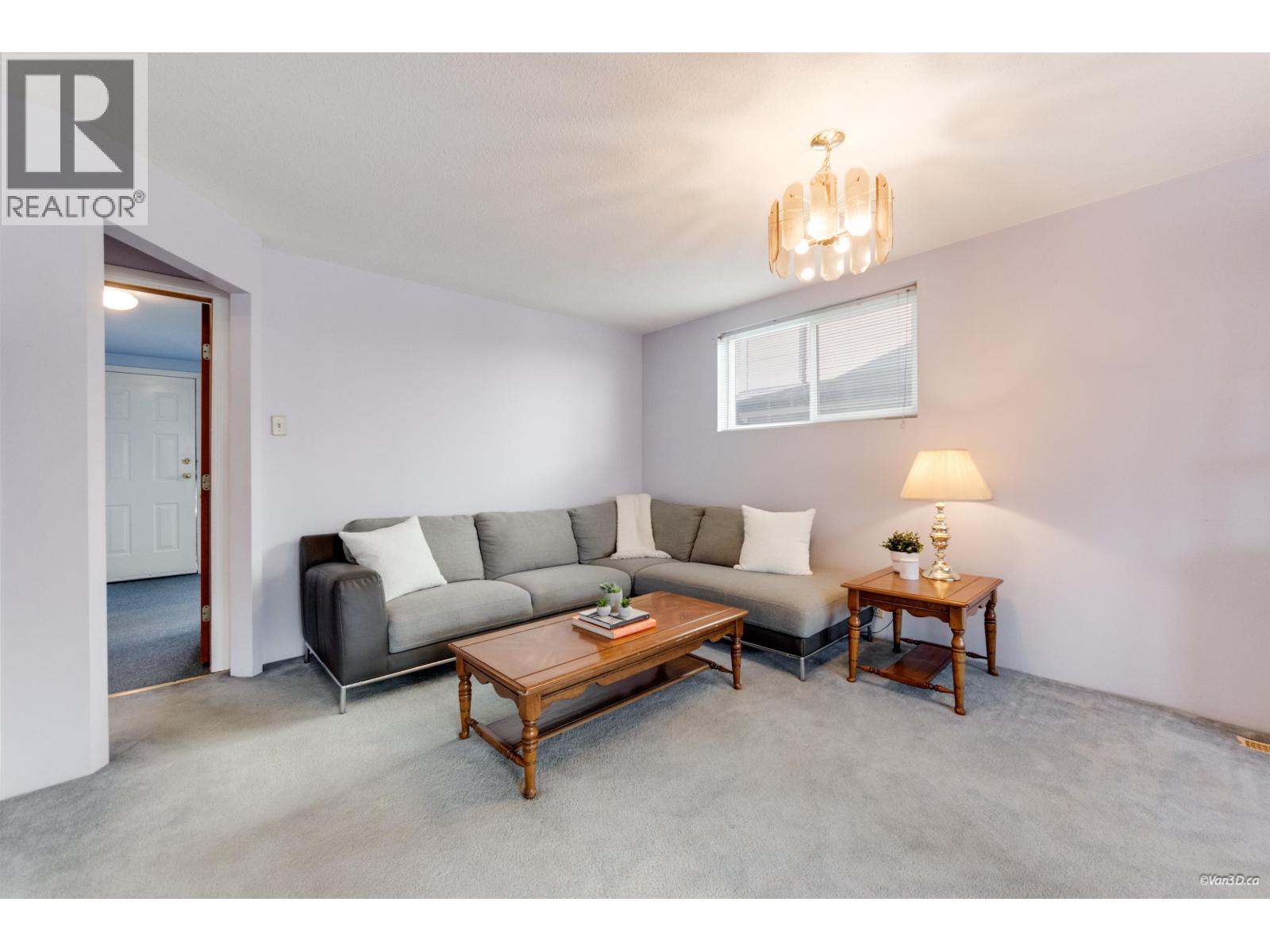 5871 Argyle Street, Vancouver, British Columbia  V5P 3J8 - Photo 5 - R3091868