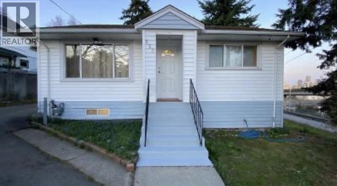 525 Sixteenth Street, New Westminster, British Columbia  V3M 4R4 - Photo 15 - R3089856