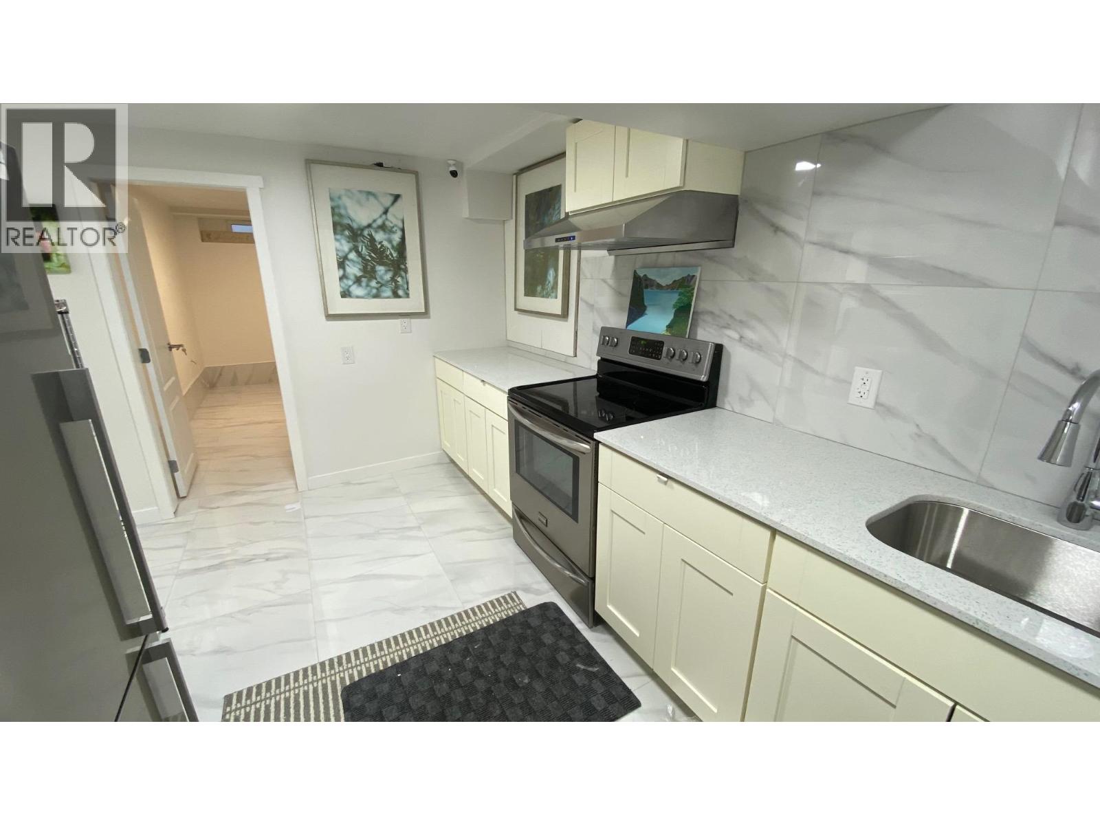 525 Sixteenth Street, New Westminster, British Columbia  V3M 4R4 - Photo 6 - R3089856