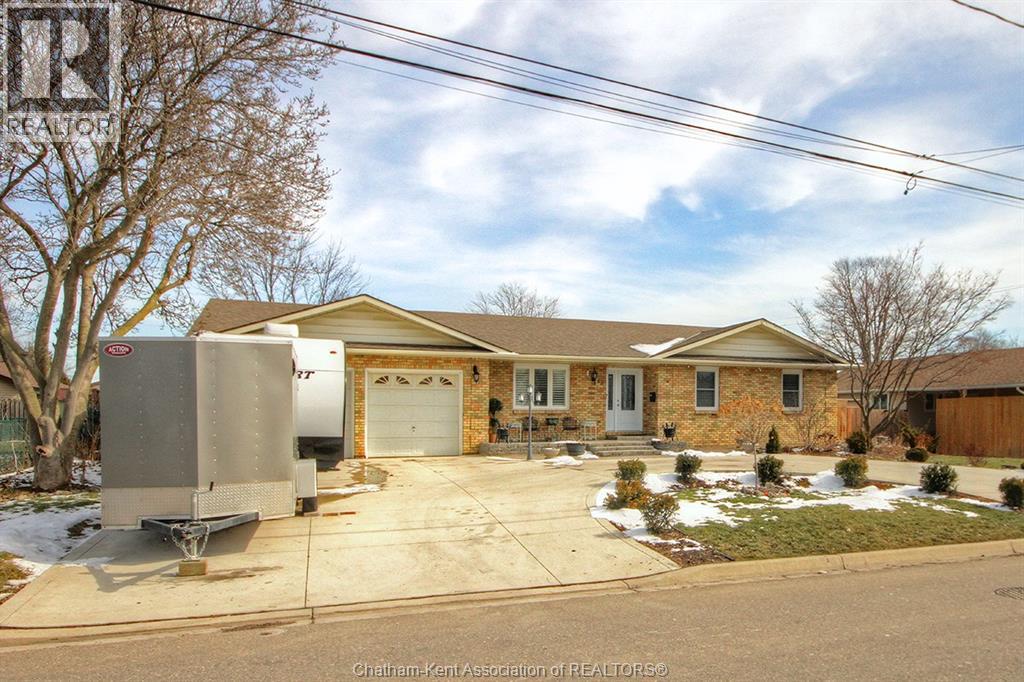 15 O'neil Street, Chatham, Ontario  N7M 3A4 - Photo 5 - 26004205