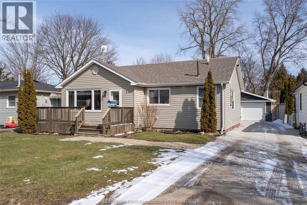 5 Standaert ROAD, Chatham, Ontario