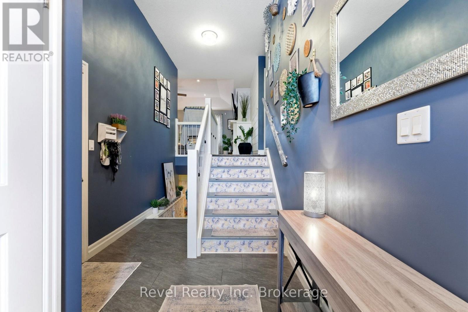 624 Halifax Road, Woodstock, Ontario  N4T 0E8 - Photo 9 - X12832312