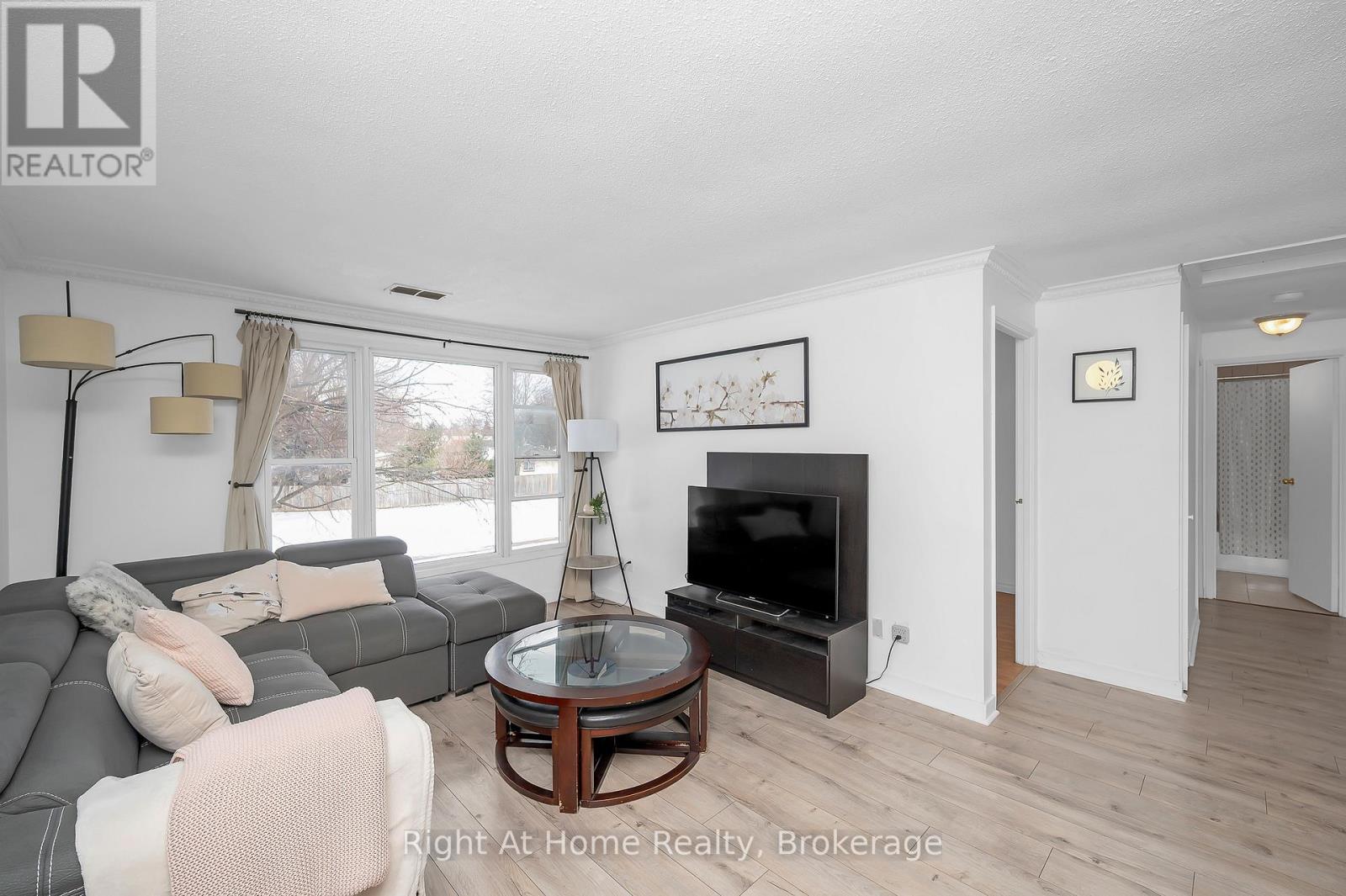 35 - 65 Glamis Road, Cambridge, Ontario  N1R 6W4 - Photo 11 - X12832298