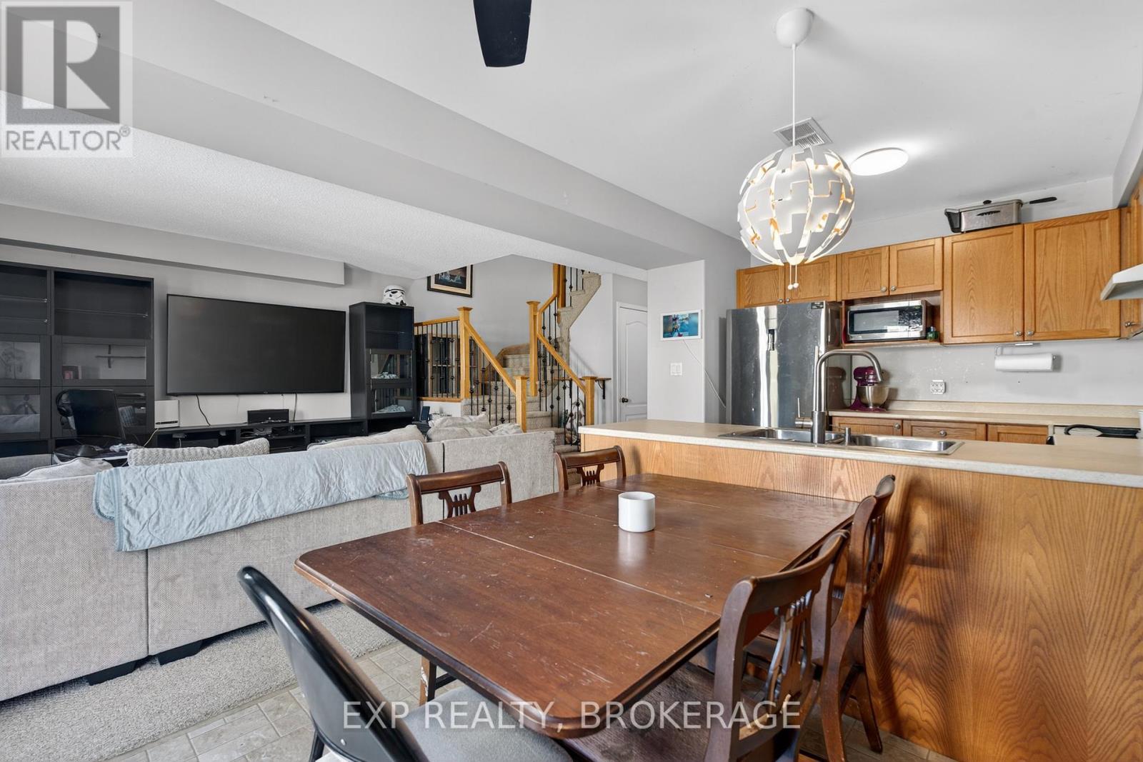 504 St Martha Street, Kingston, Ontario  K7K 0A5 - Photo 9 - X12832342