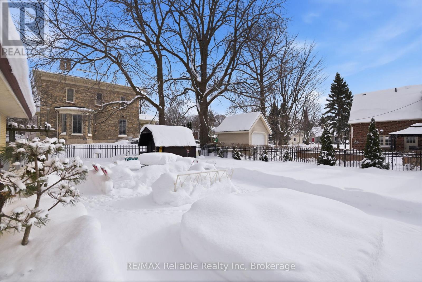 55 Caledonia Terrace, Goderich, Ontario  N7A 2M9 - Photo 42 - X12747278
