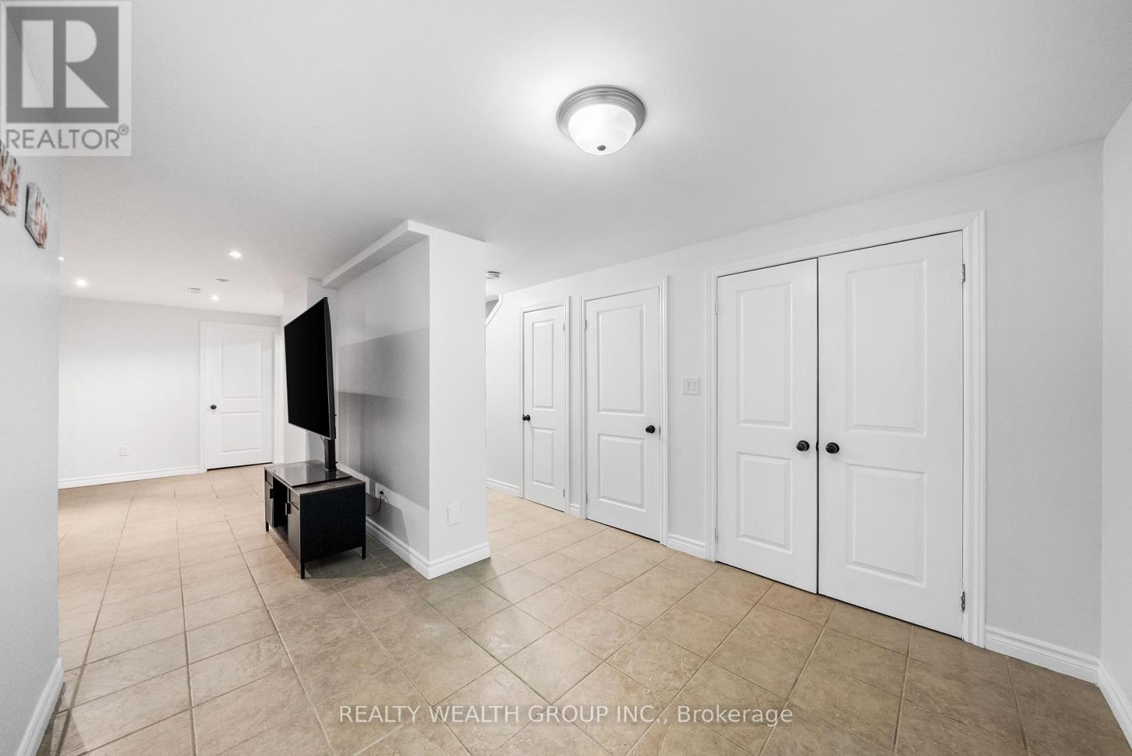34 Castle Park Boulevard, Vaughan, Ontario  L4H 1M4 - Photo 42 - N12813818