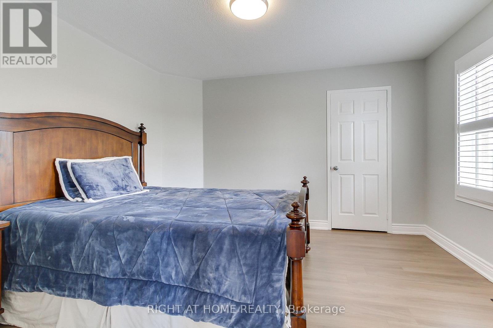 468 Langford Boulevard, Bradford West Gwillimbury, Ontario  L3Z 0K8 - Photo 30 - N12832238