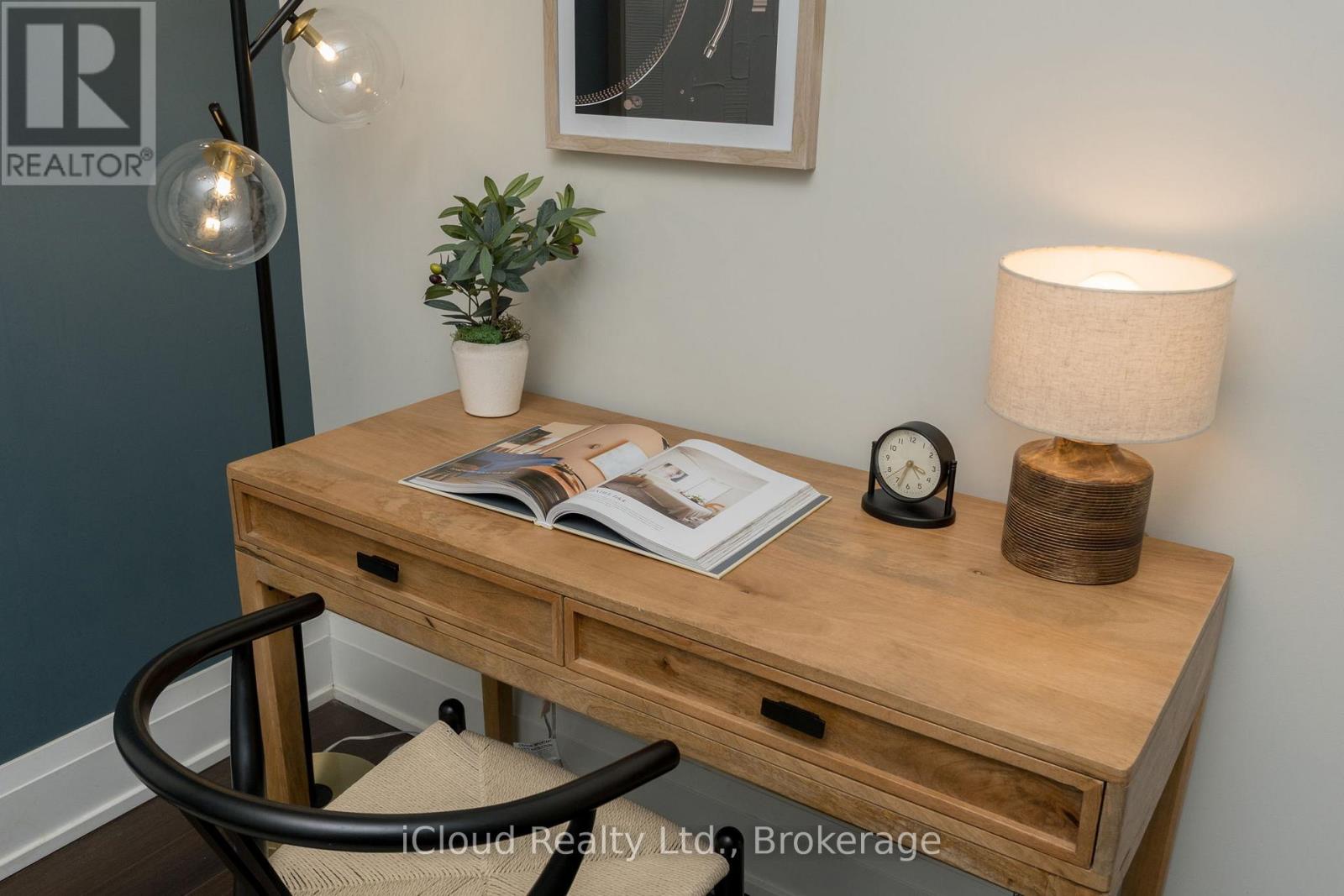 714 - 1 Old Mill Drive, Toronto, Ontario  M6S 0A1 - Photo 14 - W12773634