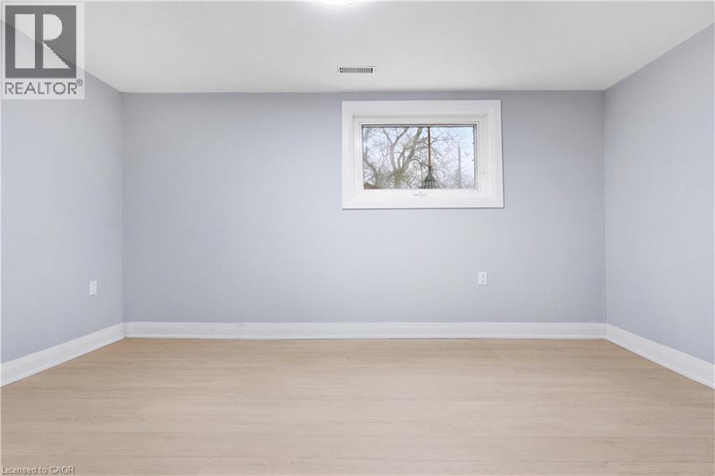 19 Broad Street, Brantford, Ontario  N3R 7E1 - Photo 26 - 40807727