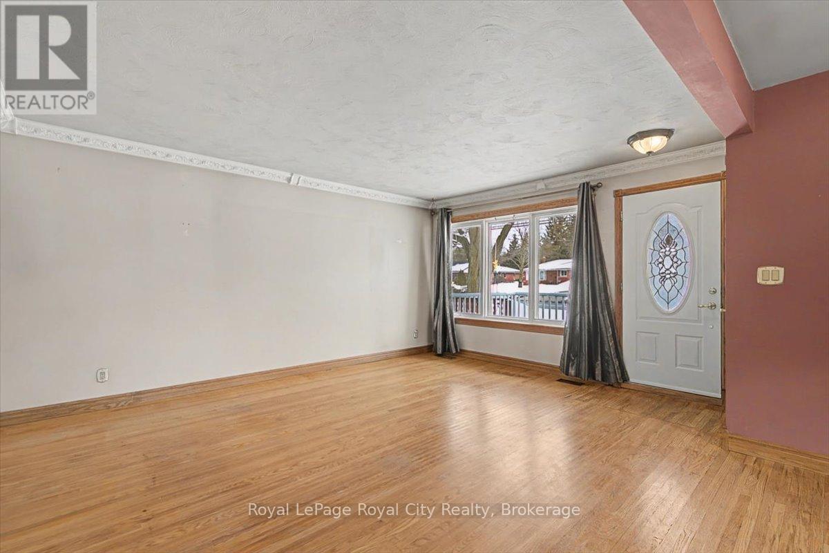 304 Victoria Road N, Guelph, Ontario  N1E 5J4 - Photo 5 - X12832374