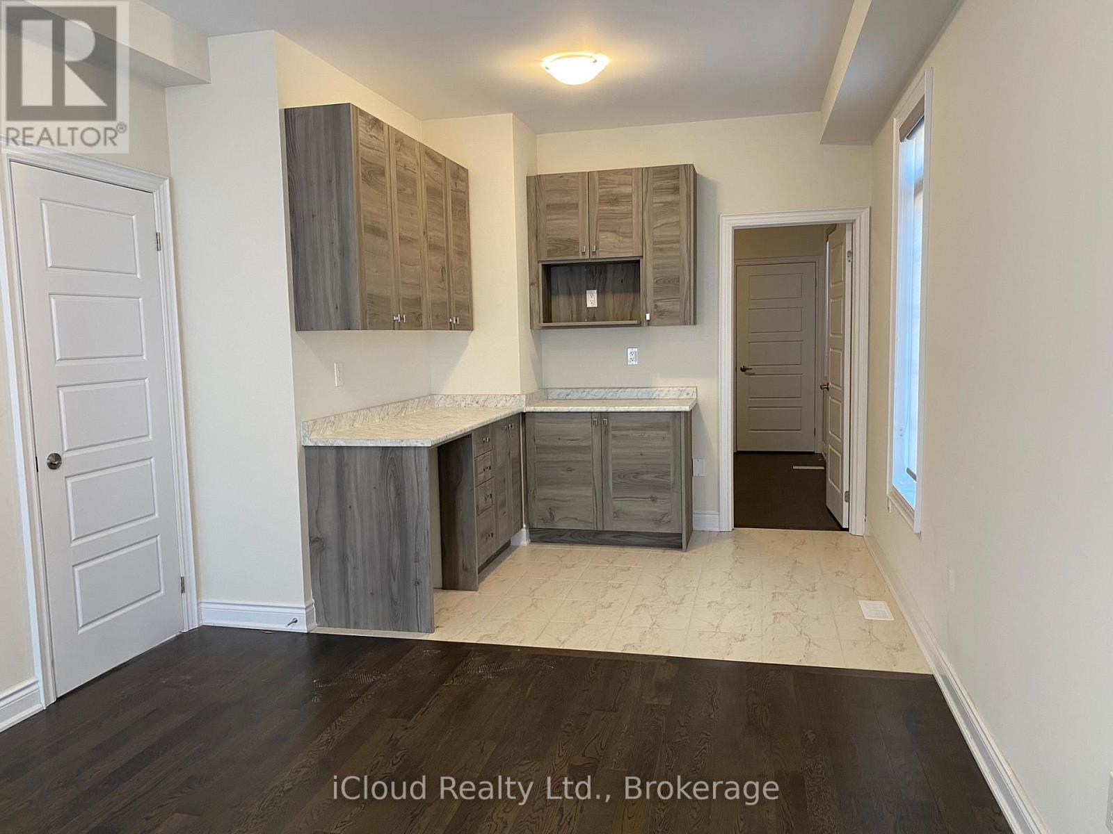 Upper Unit - 142 David Street, Haldimand, Ontario  N0A 1H0 - Photo 22 - X12734358