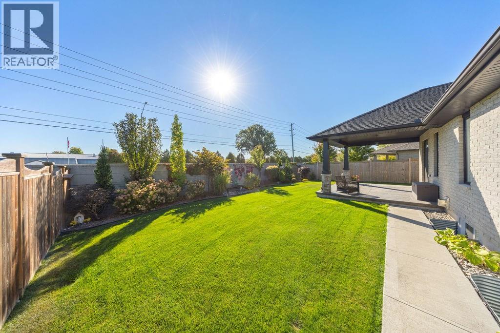 366 Sawgrass Place, Sarnia, Ontario  N7W 0B2 - Photo 27 - 26004226