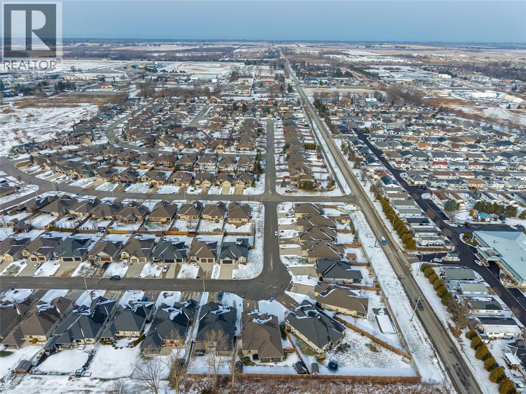 366 Sawgrass Place, Sarnia, Ontario  N7W 0B2 - Photo 37 - 26004226