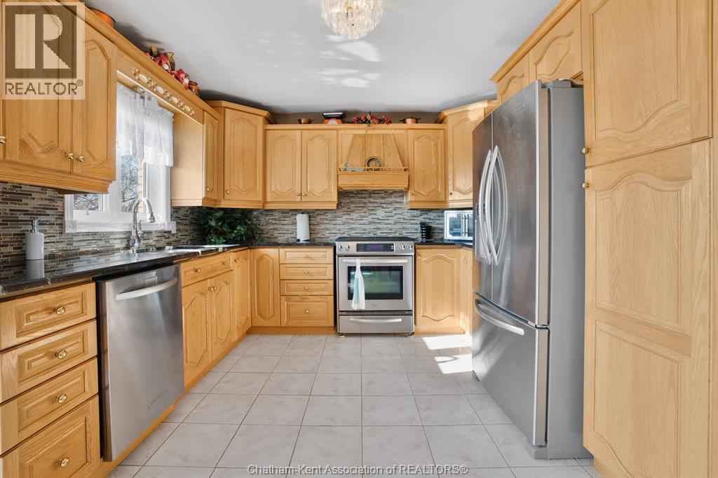 60 Parkview Court, Chatham, Ontario  N7M 6H9 - Photo 15 - 26004201