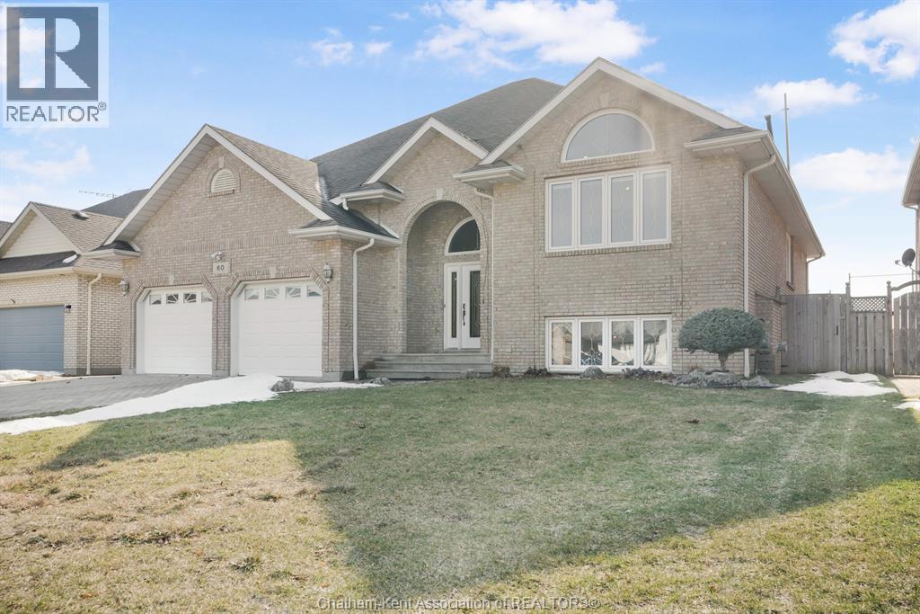 60 Parkview Court, Chatham, Ontario  N7M 6H9 - Photo 2 - 26004201