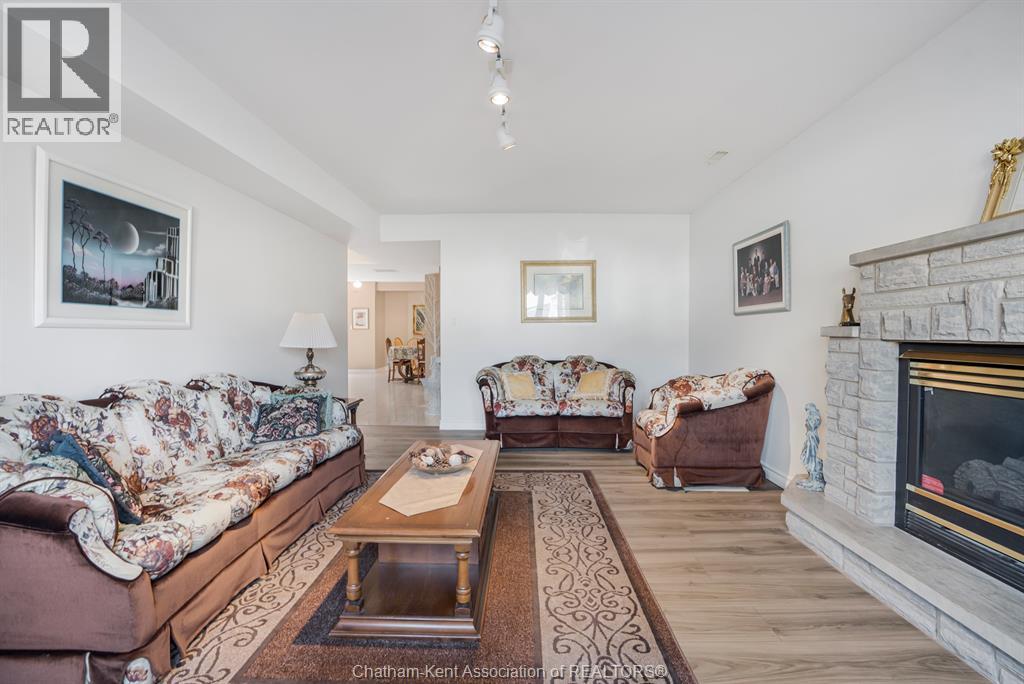 60 Parkview Court, Chatham, Ontario  N7M 6H9 - Photo 34 - 26004201