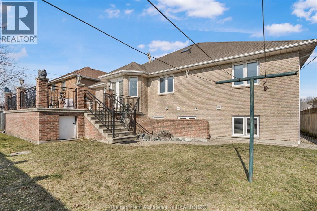 60 Parkview Court, Chatham, Ontario  N7M 6H9 - Photo 40 - 26004201