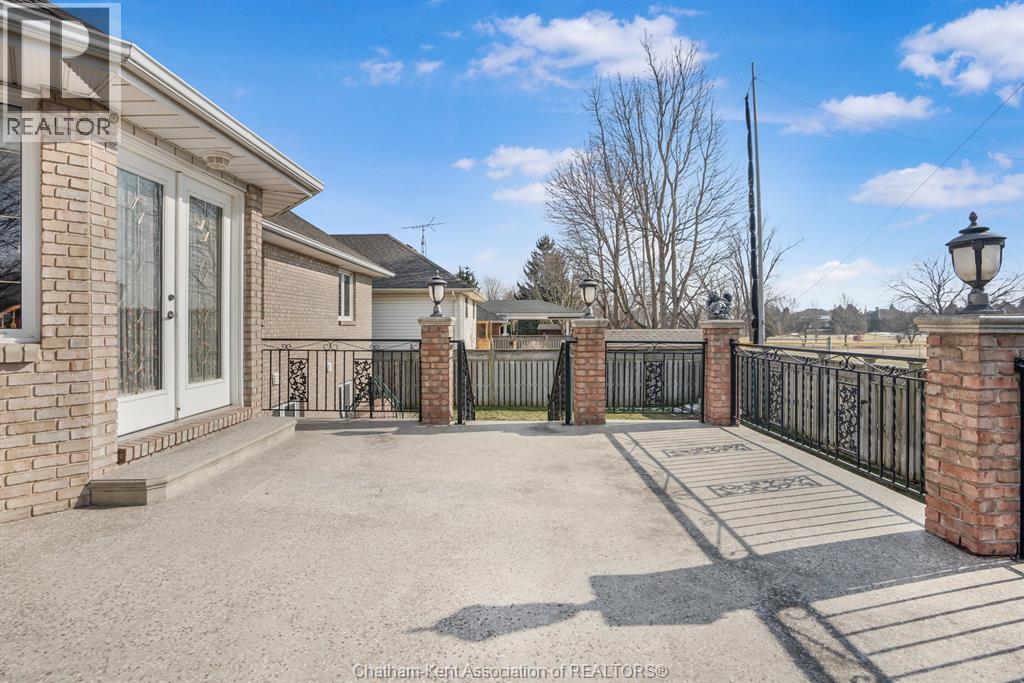 60 Parkview Court, Chatham, Ontario  N7M 6H9 - Photo 42 - 26004201