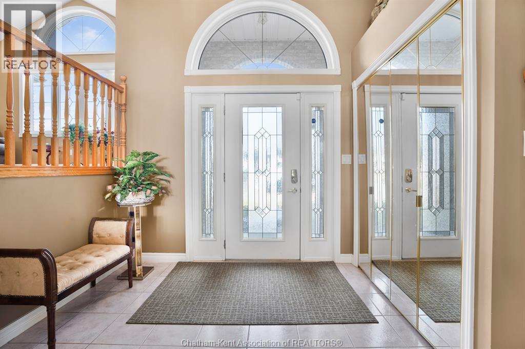 60 Parkview Court, Chatham, Ontario  N7M 6H9 - Photo 5 - 26004201