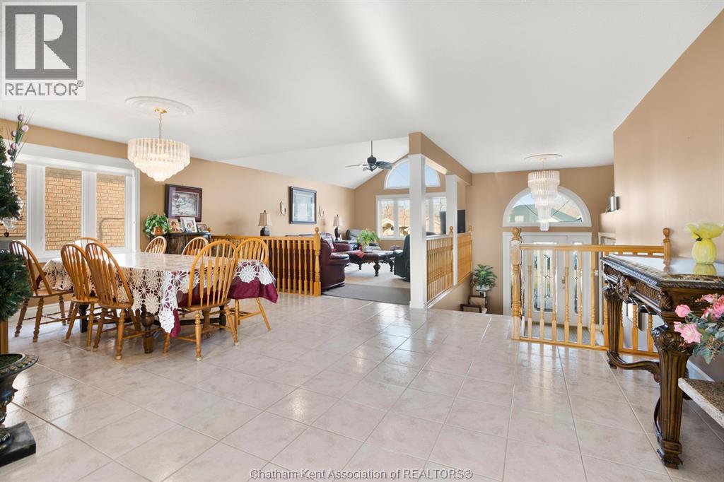 60 Parkview Court, Chatham, Ontario  N7M 6H9 - Photo 8 - 26004201