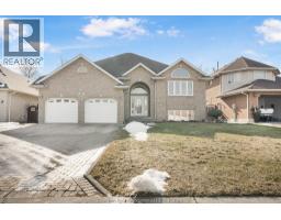 60 PARKVIEW COURT, Chatham, Ontario
