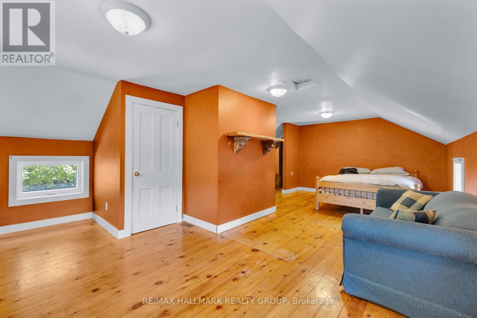 30 Ballycanoe Road, Front Of Yonge, Ontario  K0E 1R0 - Photo 23 - X12415312