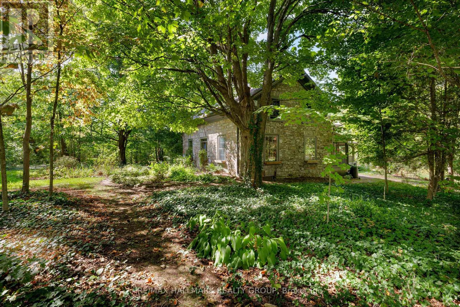 30 Ballycanoe Road, Front Of Yonge, Ontario  K0E 1R0 - Photo 31 - X12415312