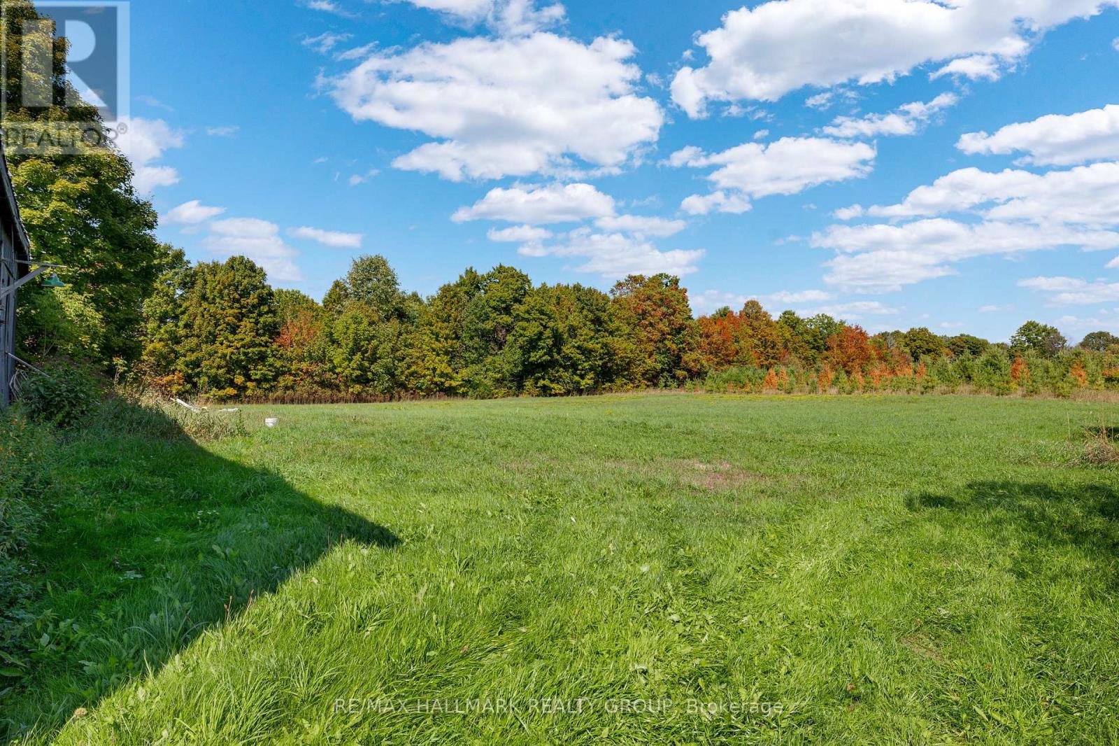 30 Ballycanoe Road, Front Of Yonge, Ontario  K0E 1R0 - Photo 38 - X12415312